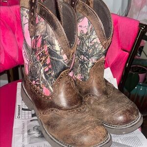 Justin Brown and Pink Realtree Western Boots